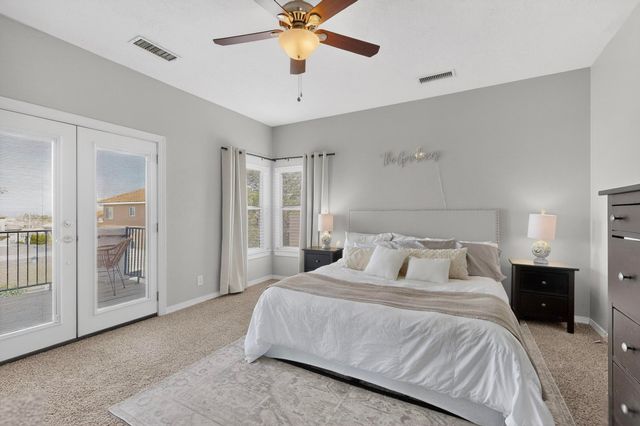 11409 Pine Top Lane NE, Albuquerque, NM 87111