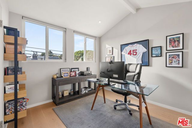1930 Idaho Avenue 3, Santa Monica, CA 90403