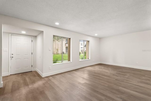 5426 FAIRWOOD WAY 702, Orlando, FL 32808