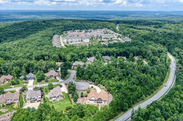 61 Bluff View Ct, Crossville, TN 38558