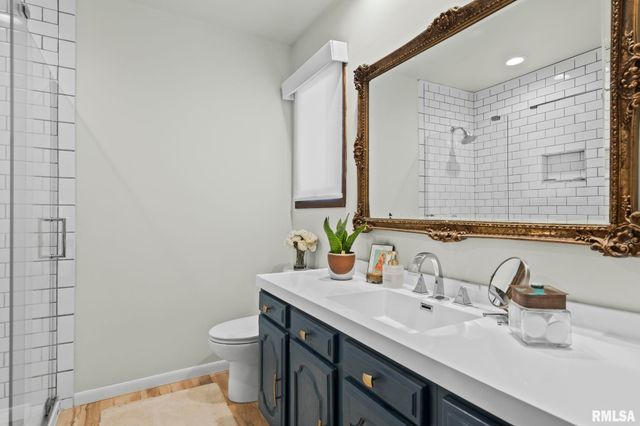 2518 Lindsay Road, Springfield, IL 62704