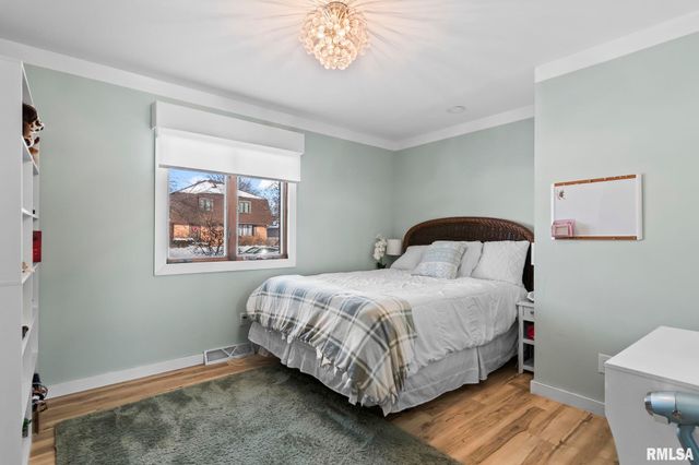 2518 Lindsay Road, Springfield, IL 62704