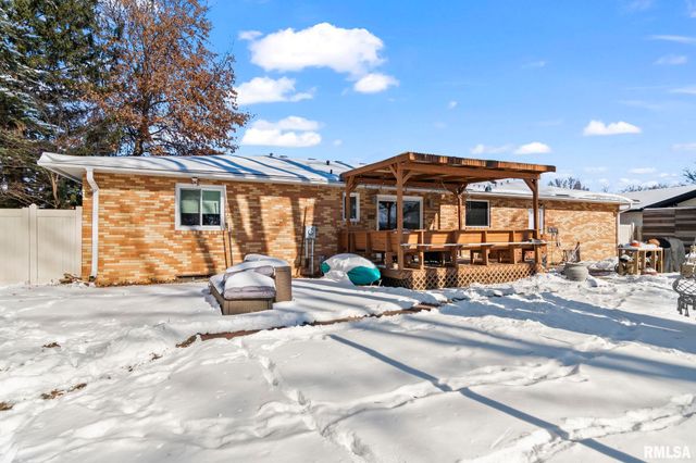 2518 Lindsay Road, Springfield, IL 62704