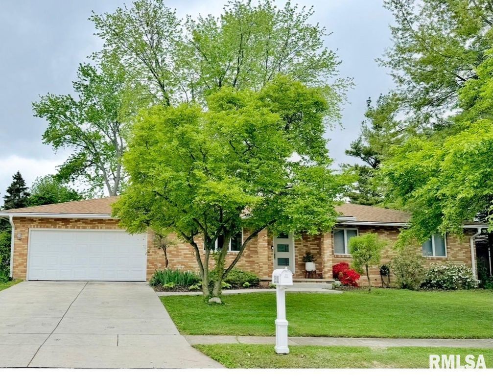 2518 Lindsay Road, Springfield, IL 62704