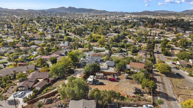 0 Park Hill Dr 24, Escondido, CA 92026