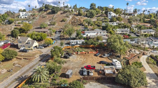 0 Park Hill Dr 24, Escondido, CA 92026