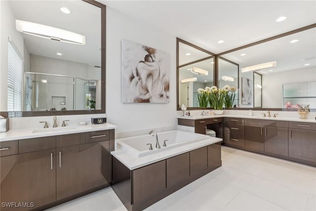 12005 Azalea WAY, Naples, FL 34120