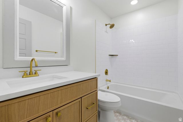 1469 E WINTERWOOD CIR, Sandy, UT 84092