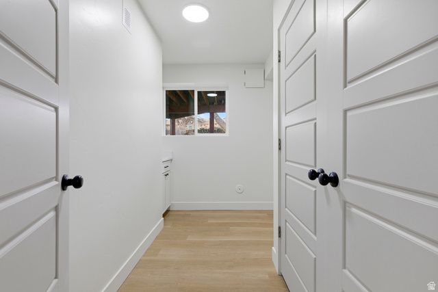 1469 E WINTERWOOD CIR, Sandy, UT 84092