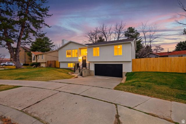 1469 E WINTERWOOD CIR, Sandy, UT 84092