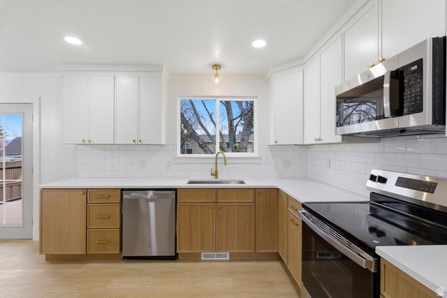 1469 E WINTERWOOD CIR, Sandy, UT 84092