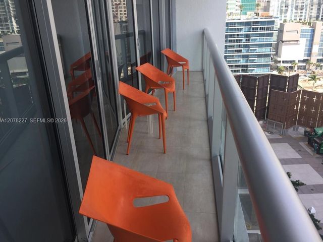485 Brickell Avenue 1811, Miami, FL 33131