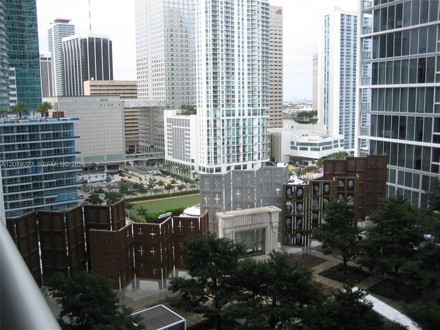 485 Brickell Avenue 1811, Miami, FL 33131