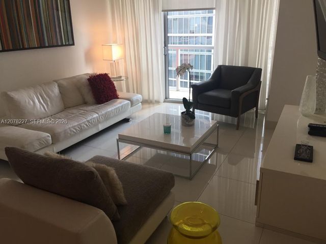 485 Brickell Avenue 1811, Miami, FL 33131