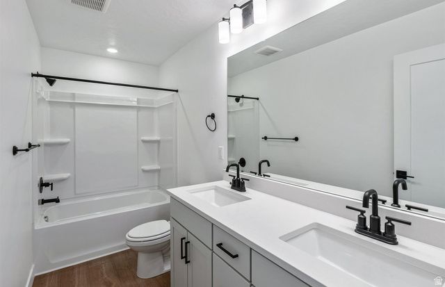 4907 EMERALD AVE, Eagle Mountain, UT 84005