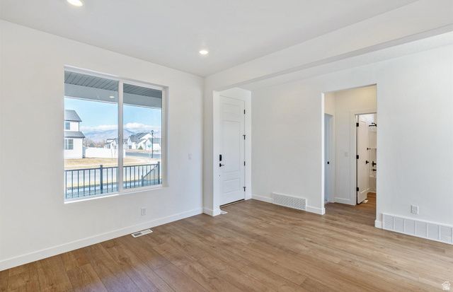 4907 EMERALD AVE, Eagle Mountain, UT 84005
