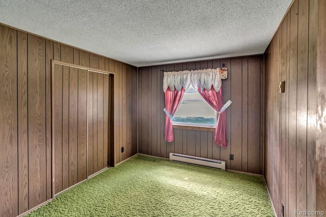 15387 Schultz Road, Berlin Township, MI 48002