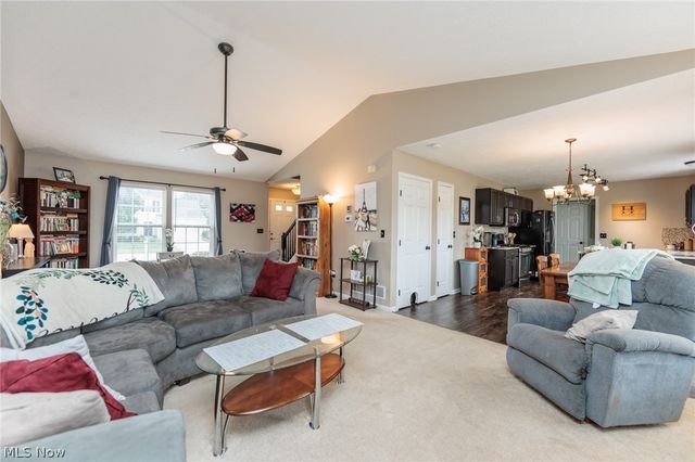 5410 Fountain Circle, North Ridgeville, OH 44039