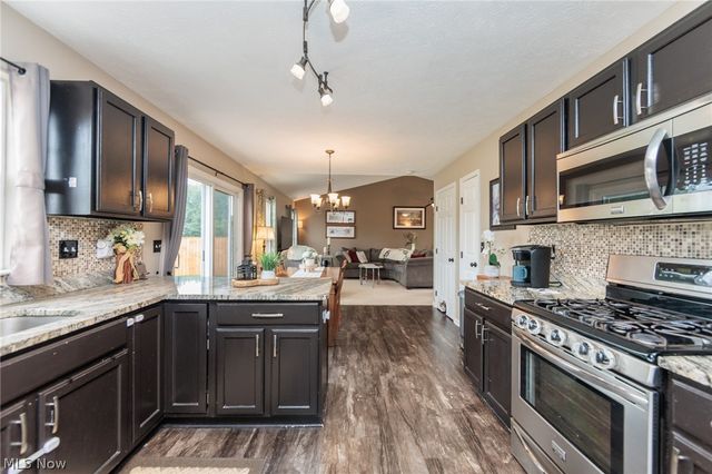 5410 Fountain Circle, North Ridgeville, OH 44039