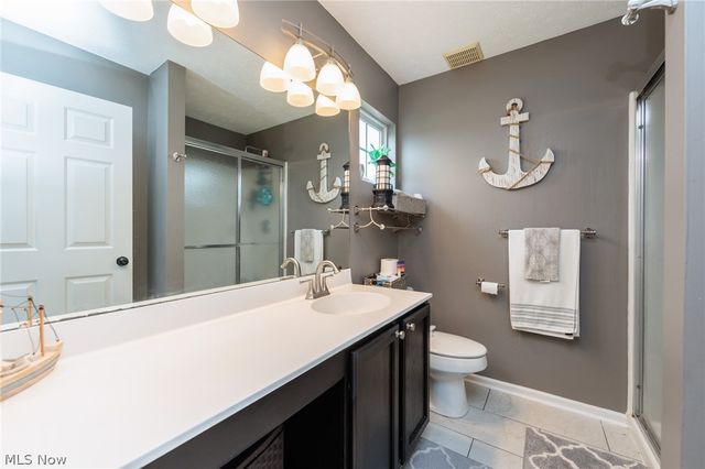 5410 Fountain Circle, North Ridgeville, OH 44039