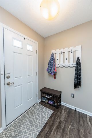 5410 Fountain Circle, North Ridgeville, OH 44039