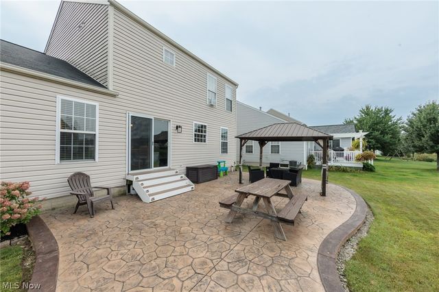 5410 Fountain Circle, North Ridgeville, OH 44039