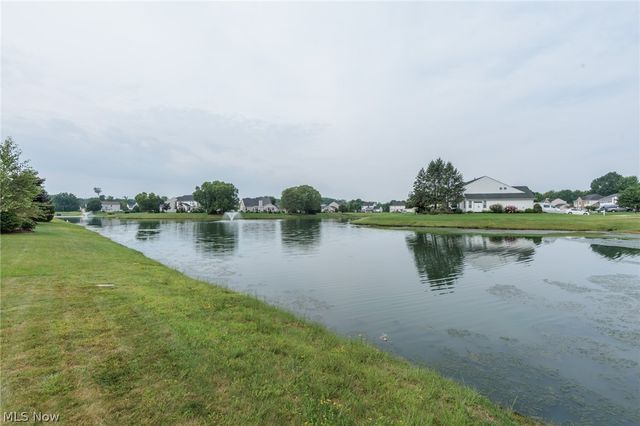 5410 Fountain Circle, North Ridgeville, OH 44039