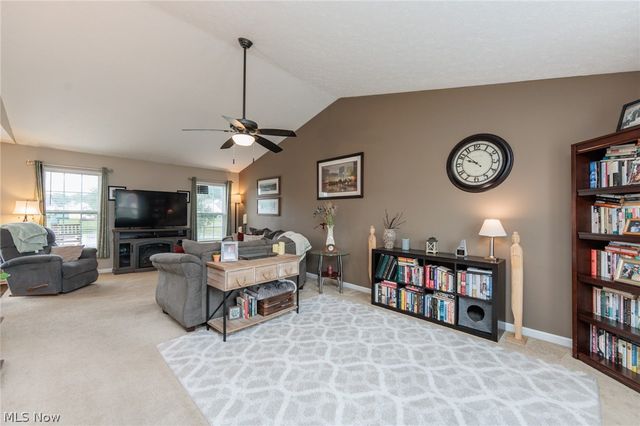 5410 Fountain Circle, North Ridgeville, OH 44039