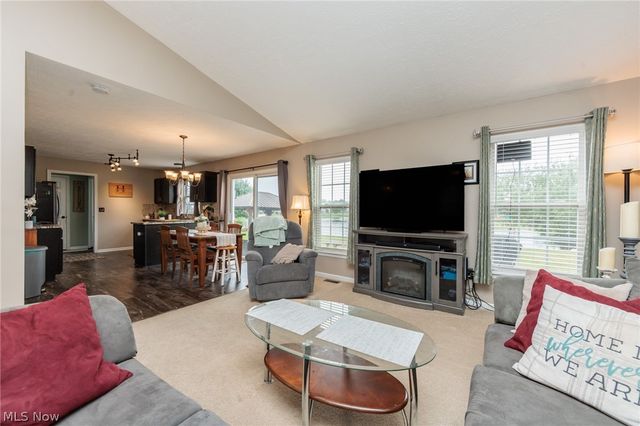 5410 Fountain Circle, North Ridgeville, OH 44039