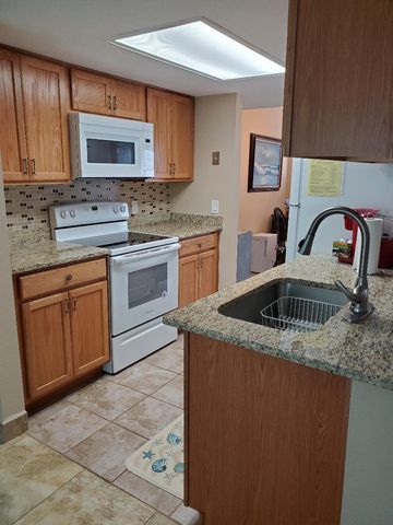 412 Beach Park Lane 167, Cape Canaveral, FL 32920