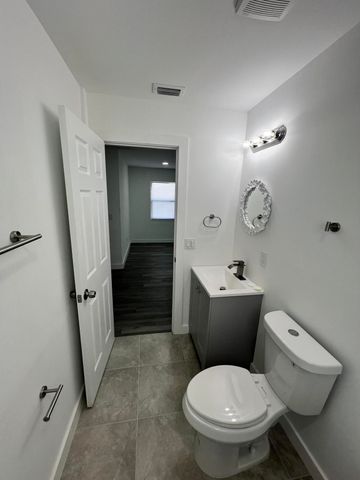 2801 Avenue Q Avenue, Fort Pierce, FL 34947