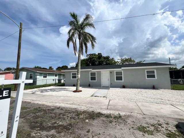 2801 Avenue Q Avenue, Fort Pierce, FL 34947