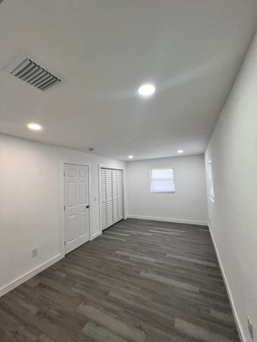 2801 Avenue Q Avenue, Fort Pierce, FL 34947