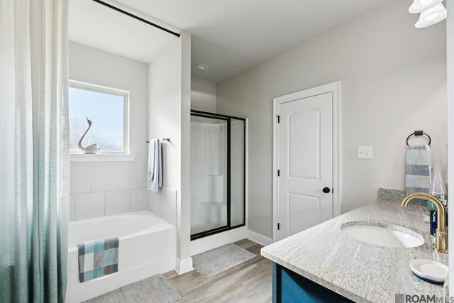 8898 Dalwood Dr, Denham Springs, LA 70726