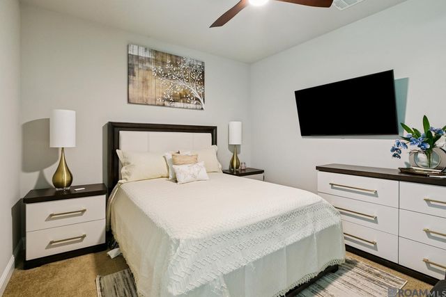 8898 Dalwood Dr, Denham Springs, LA 70726