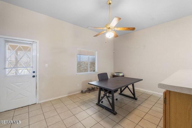 2297 Lisa Sherr Street, El Paso, TX 79938