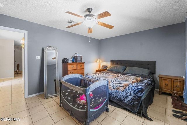 2297 Lisa Sherr Street, El Paso, TX 79938