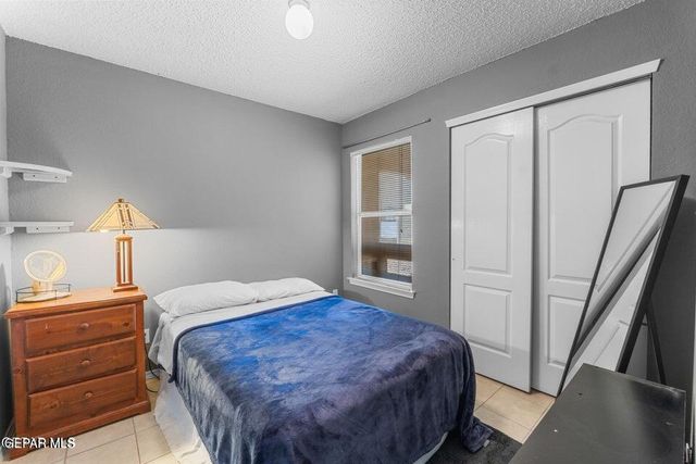 2297 Lisa Sherr Street, El Paso, TX 79938