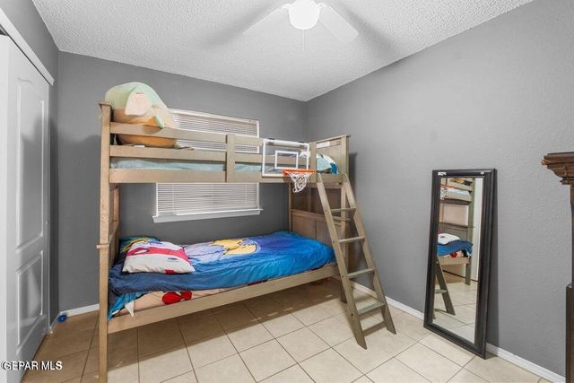 2297 Lisa Sherr Street, El Paso, TX 79938