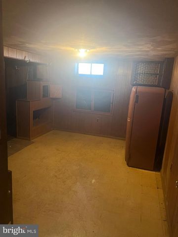 601 E LAKESHORE DR, Browns Mills, NJ 08015