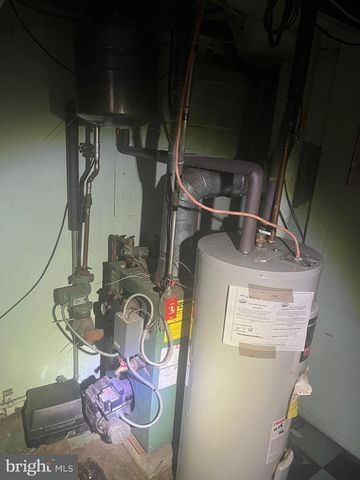 601 E LAKESHORE DR, Browns Mills, NJ 08015