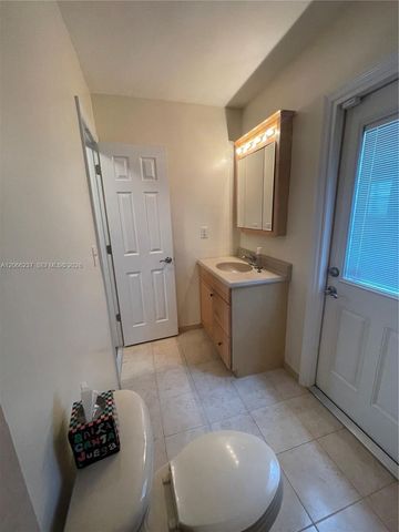 9301 SW 54th Street, Cooper City, FL 33328