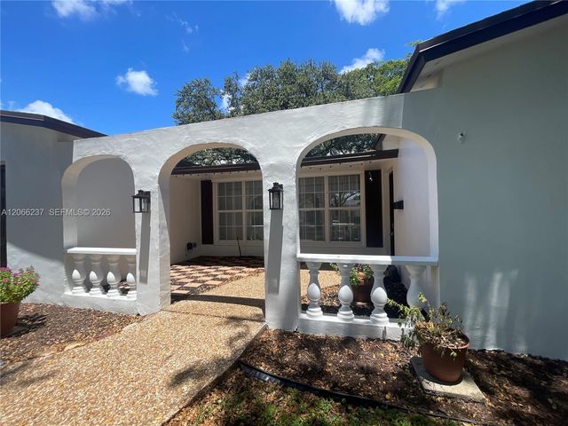 9301 SW 54th Street, Cooper City, FL 33328