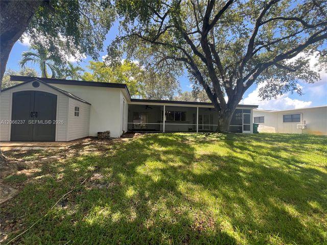 9301 SW 54th Street, Cooper City, FL 33328