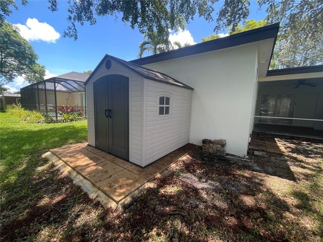 9301 SW 54th Street, Cooper City, FL 33328