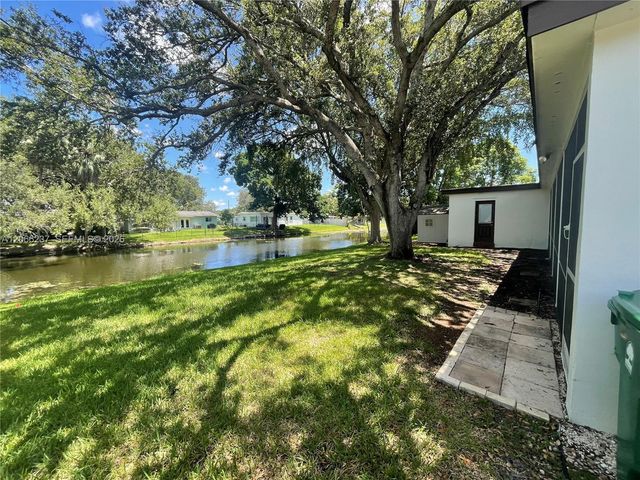 9301 SW 54th Street, Cooper City, FL 33328