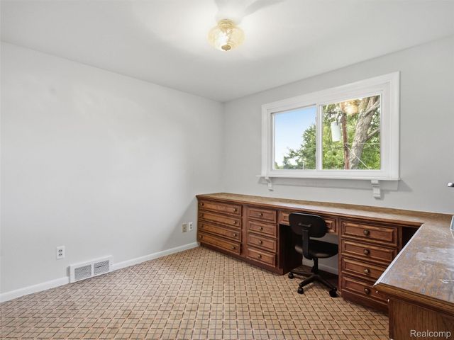 18529 Dogwood, Fraser, MI 48026