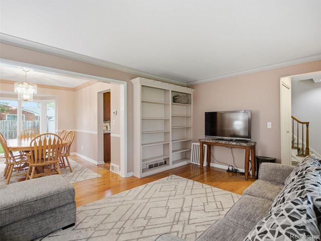 18529 Dogwood, Fraser, MI 48026