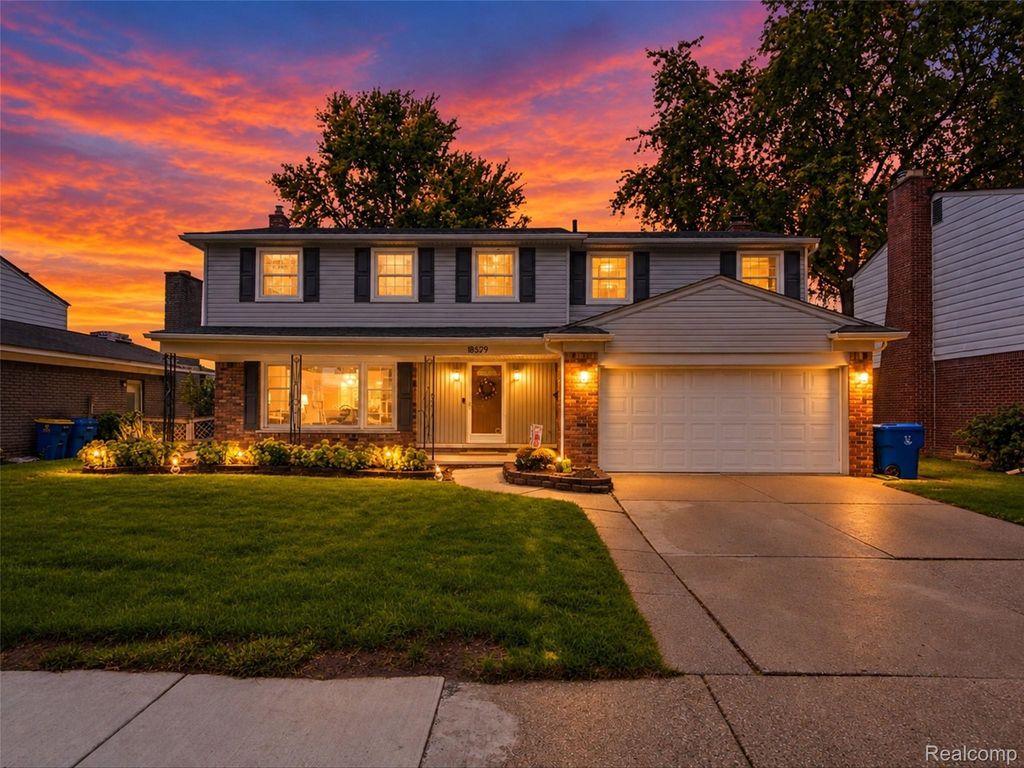 18529 Dogwood, Fraser, MI 48026