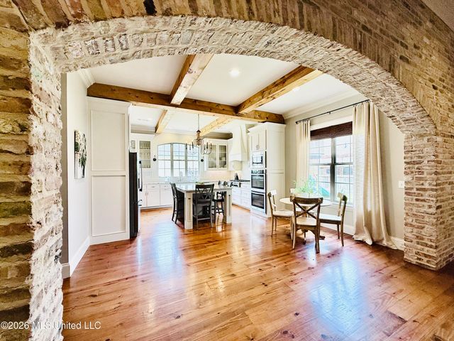 1004 Sapphire Crossing, Flowood, MS 39232
